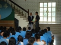 日本交流學校參訪-致贈紀念旗
